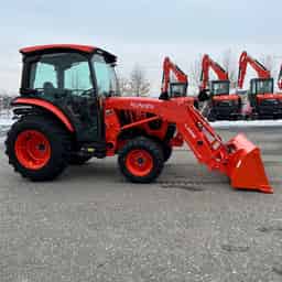 Kubota L3770DLXC Grand L70 Series 4WD Tractor w/Front-End Loader