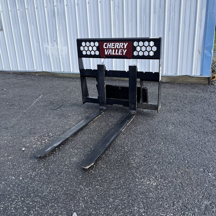 2024 Virnig CPF4222-SCVTS Pallet Fork