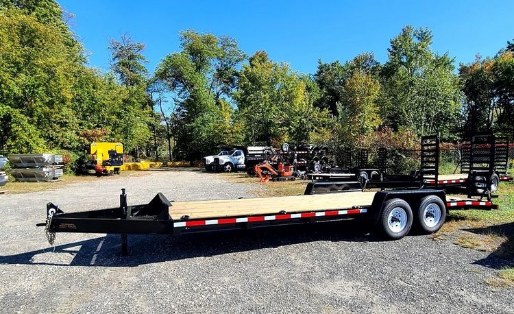 2024 Green Manufacturing 20ft Flat Trailer