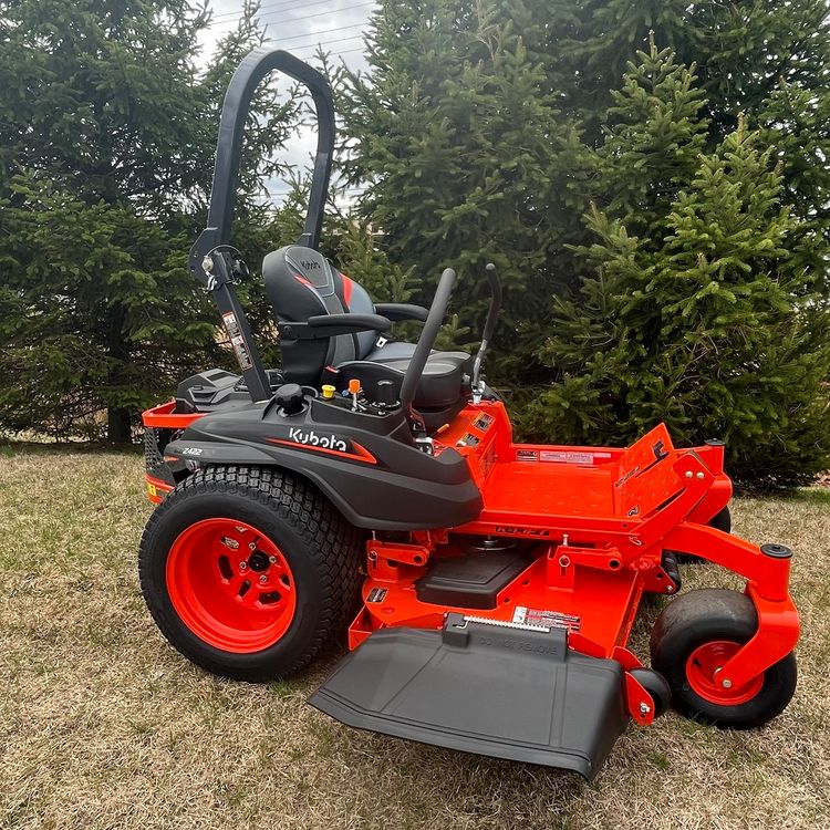 Kubota Z422KWTNC-60 Zero Turn Mower