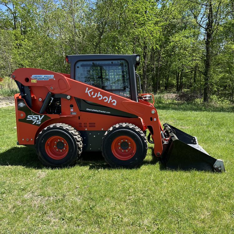 2024 Kubota SSV75 Skid Steer Loader