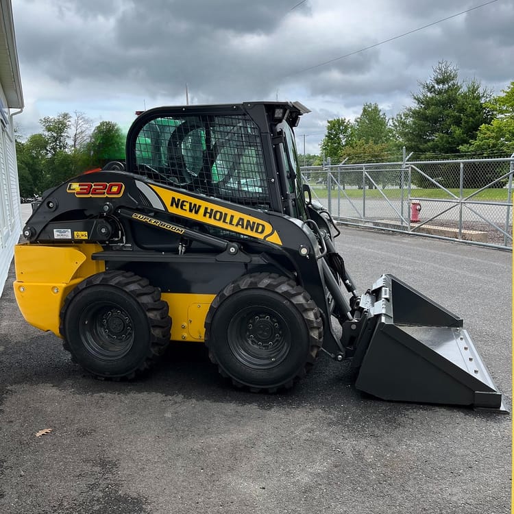 New Holland L320 Skid Steer Loader