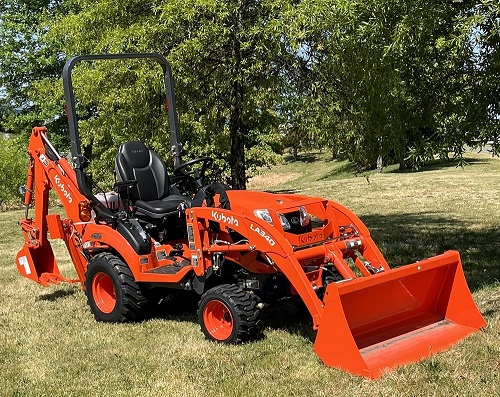 Kubota BX23SLSB-R-1 Compact Tractor Front-End Loader Backhoe